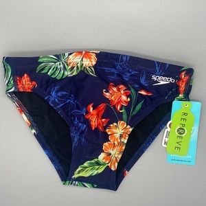 Mens Speedo Vibe swim brief sz 28